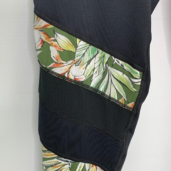 Mink Pink Size Medium Move Leggings Black & Tropical Floral Print & Mesh - Picture 4 of 8